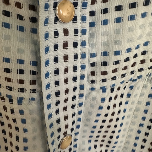 Mountain Equipment CO-OP snap button front shirt - Picture 3 of 3